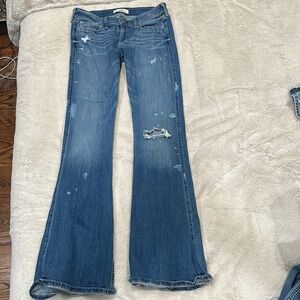 Hollister low rise flare. Great condition